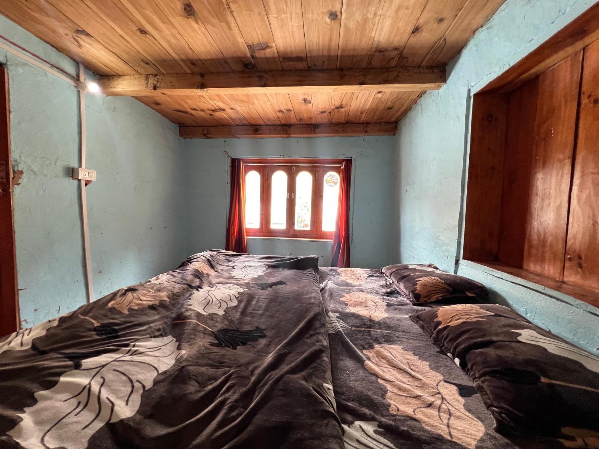 Old Brahma Homestay Kalgha Екстериор снимка